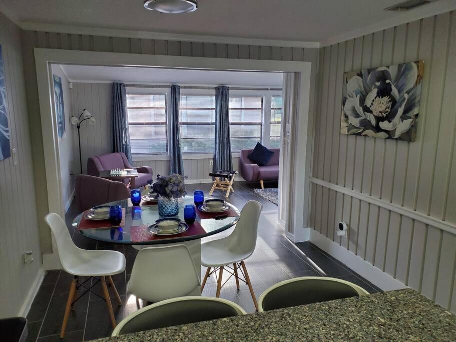 Beautiful Cottage Near Lake Louisa & Mins From Disney, Vehicle Rental Available Clermont Eksteriør bilde